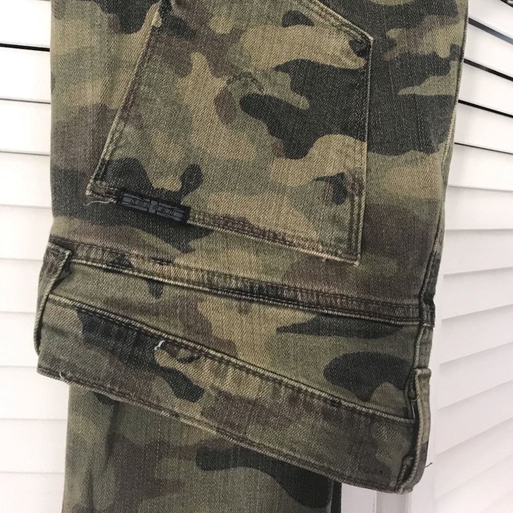 Hudson Krista Crop Camo Jegging